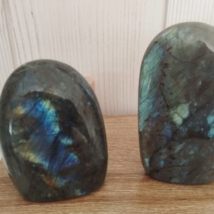 Pierre à poser en labradorite