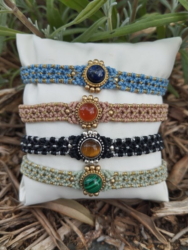 Bracelet cabochon en pierre & micro-macramé – Image 3